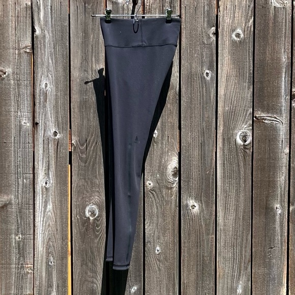 Adidas dark gray high rise tights leggings size XS - Picture 6 of 17